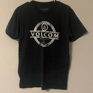 Volcom tshirt